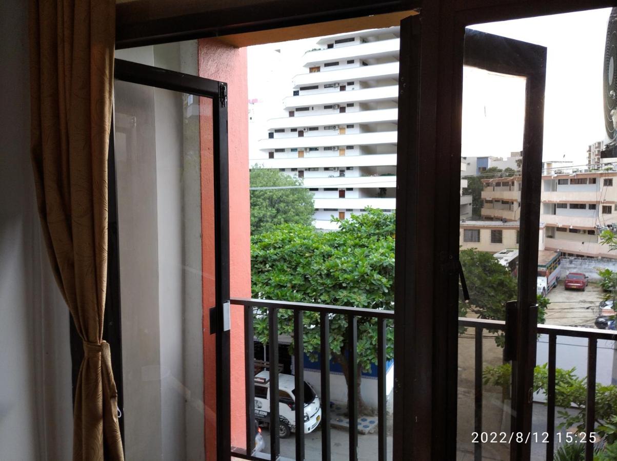 Apartamento Rodadero Edificio Rodadero Plaza 301A - B&B