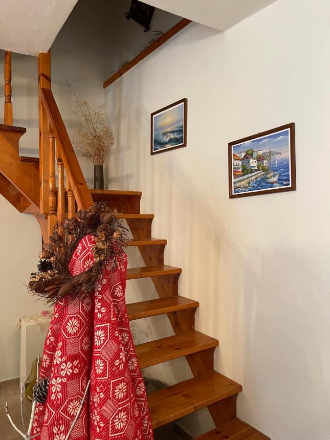 Petra Maisonettes - B&B Karya