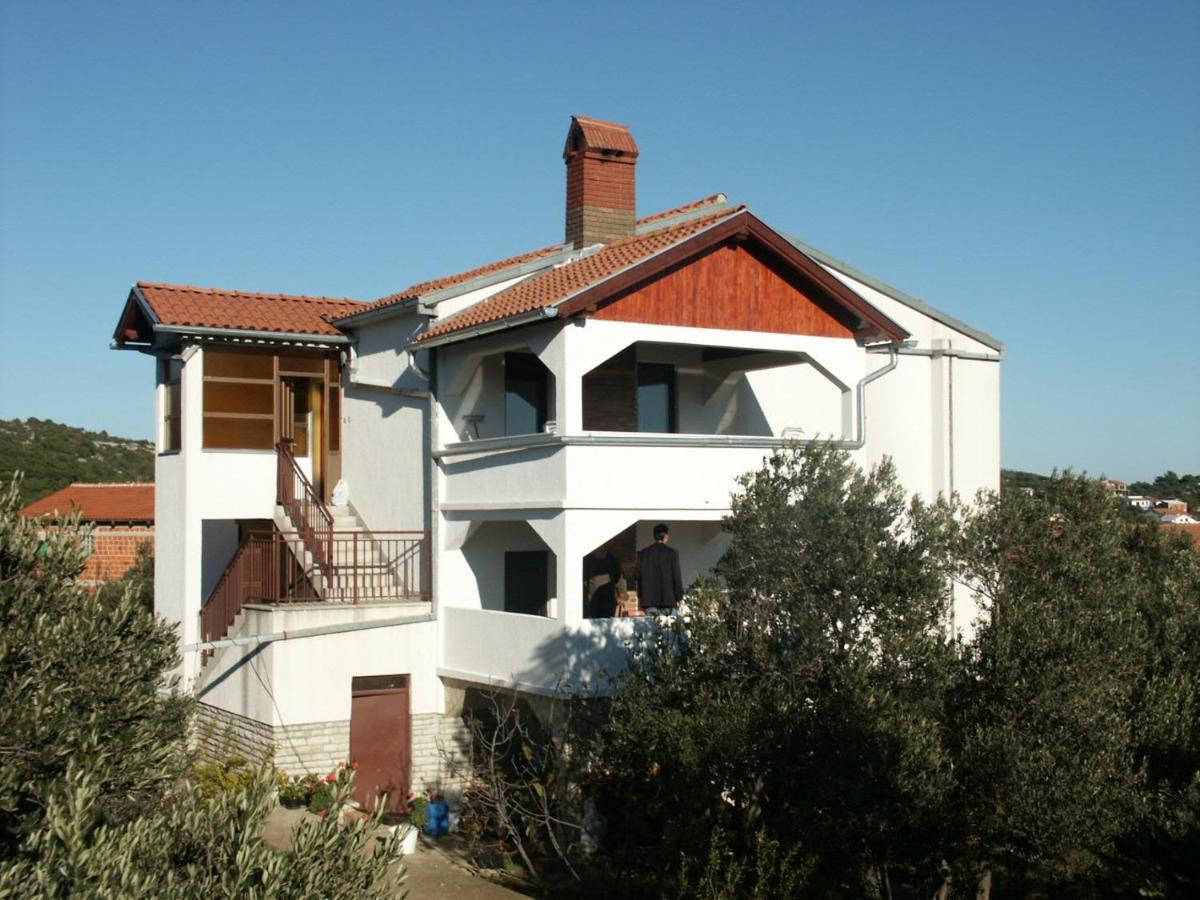 B&B Jezera - Apartments by the sea Jezera, Murter - 798 - Bed and Breakfast Jezera