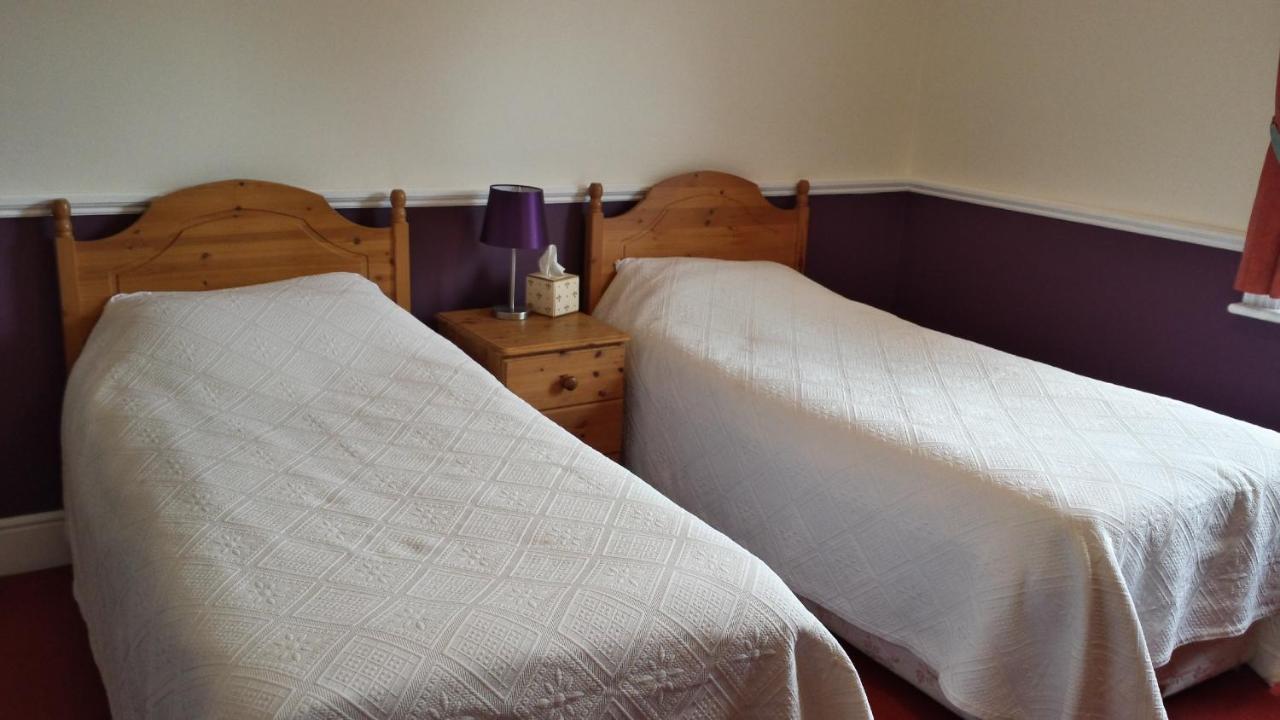 Tweepersoonskamer met 2 Aparte Bedden