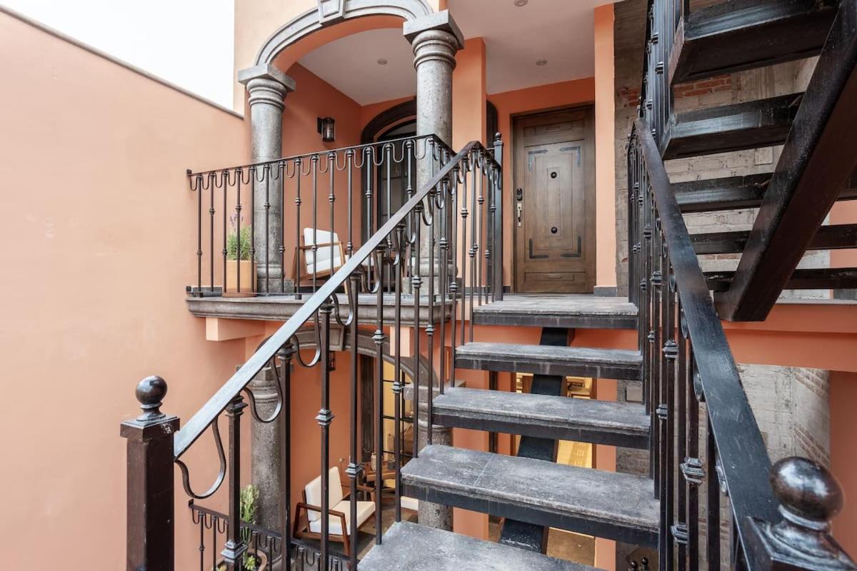 Luxury Apartments in Centro San Miguel de Allende with Rooftop & Jacuzzi - B&B