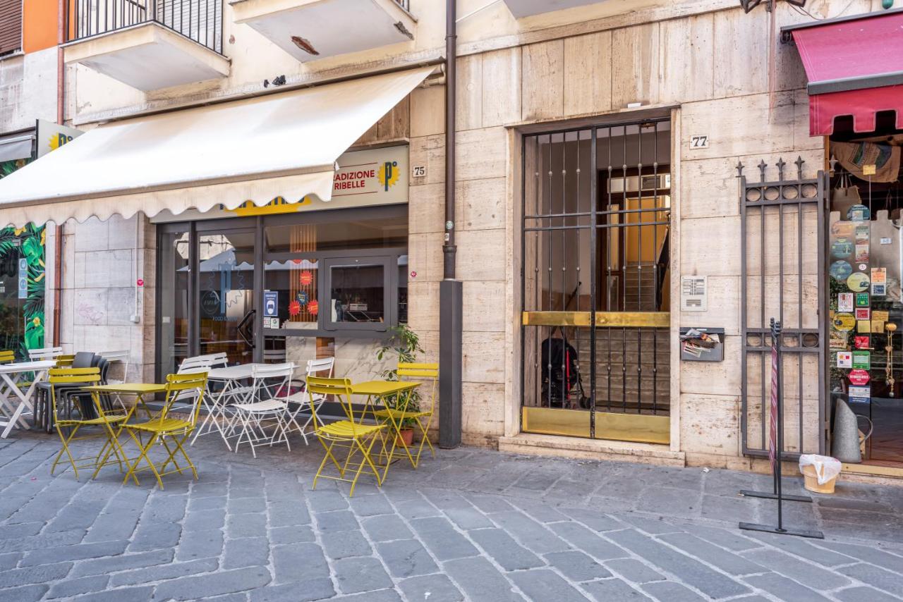 NEW APT! 1km from Central Station 'La Spezia' - B&B La Spezia