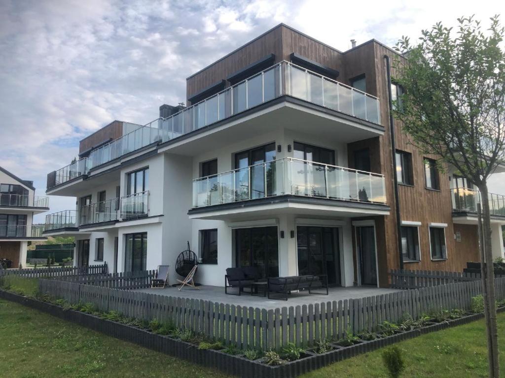 Mazurski Sad apartament Juno - B&B