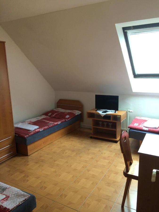 Habitación Triple con baño privado