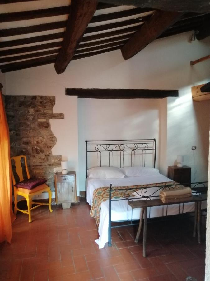 B&B Gubbio - Pilgrim Rooms - Bed and Breakfast Gubbio