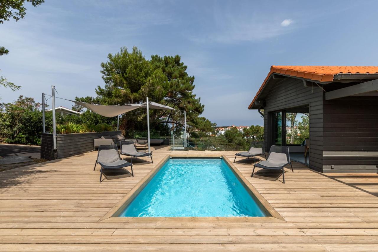 B&B Biarritz - MILADY KEYWEEK Villa with Pool Ocean Views in Biarritz - Bed and Breakfast Biarritz