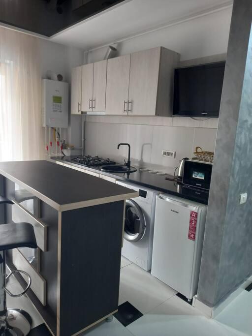 Apartament 2 dormitoare și living bloc nou - Ferienwohnung Năvodari