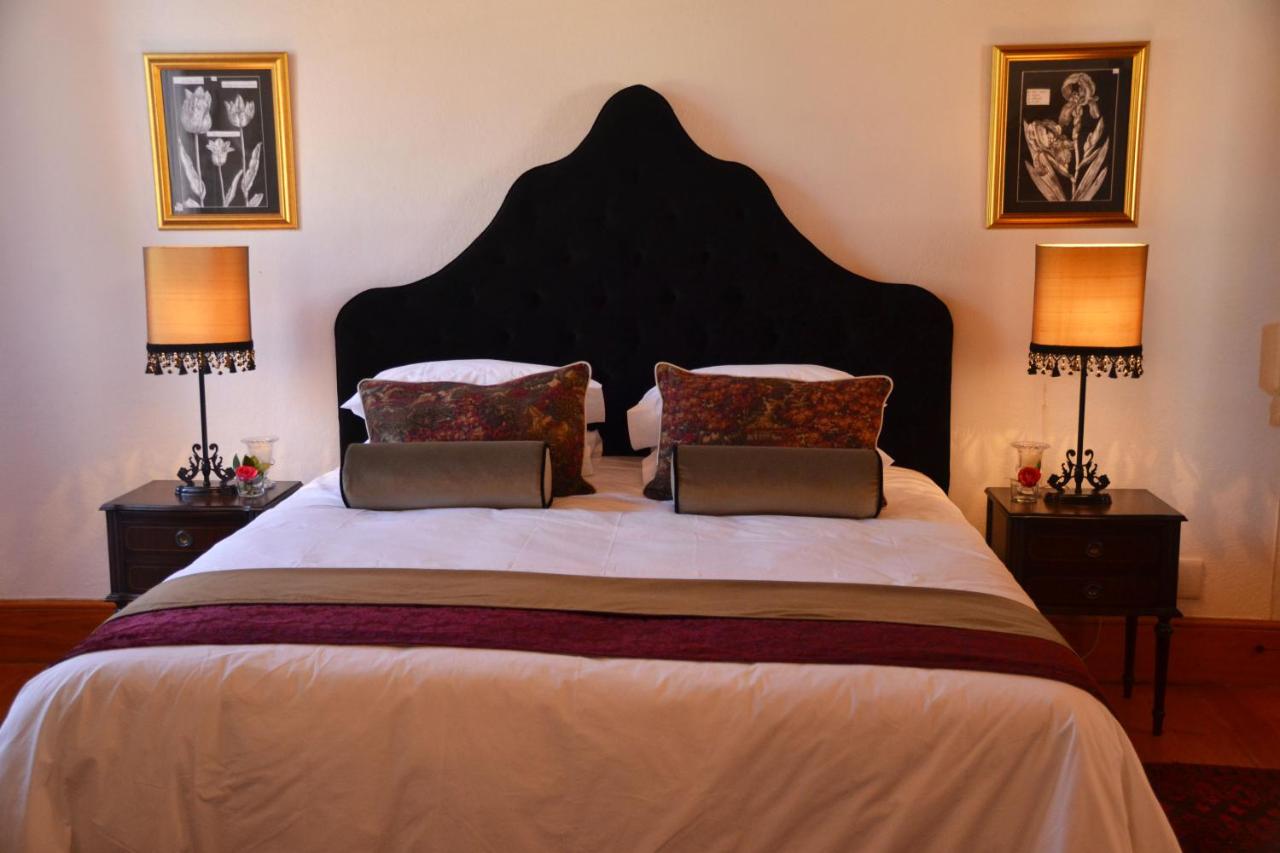 Chambre Double ou Lits Jumeaux Deluxe – Vue sur Jardin