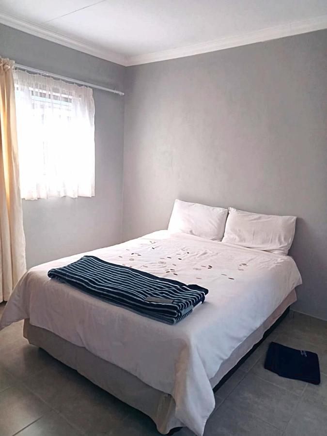 B&B Secunda - Rethapaki Guesthouse - Bed and Breakfast Secunda