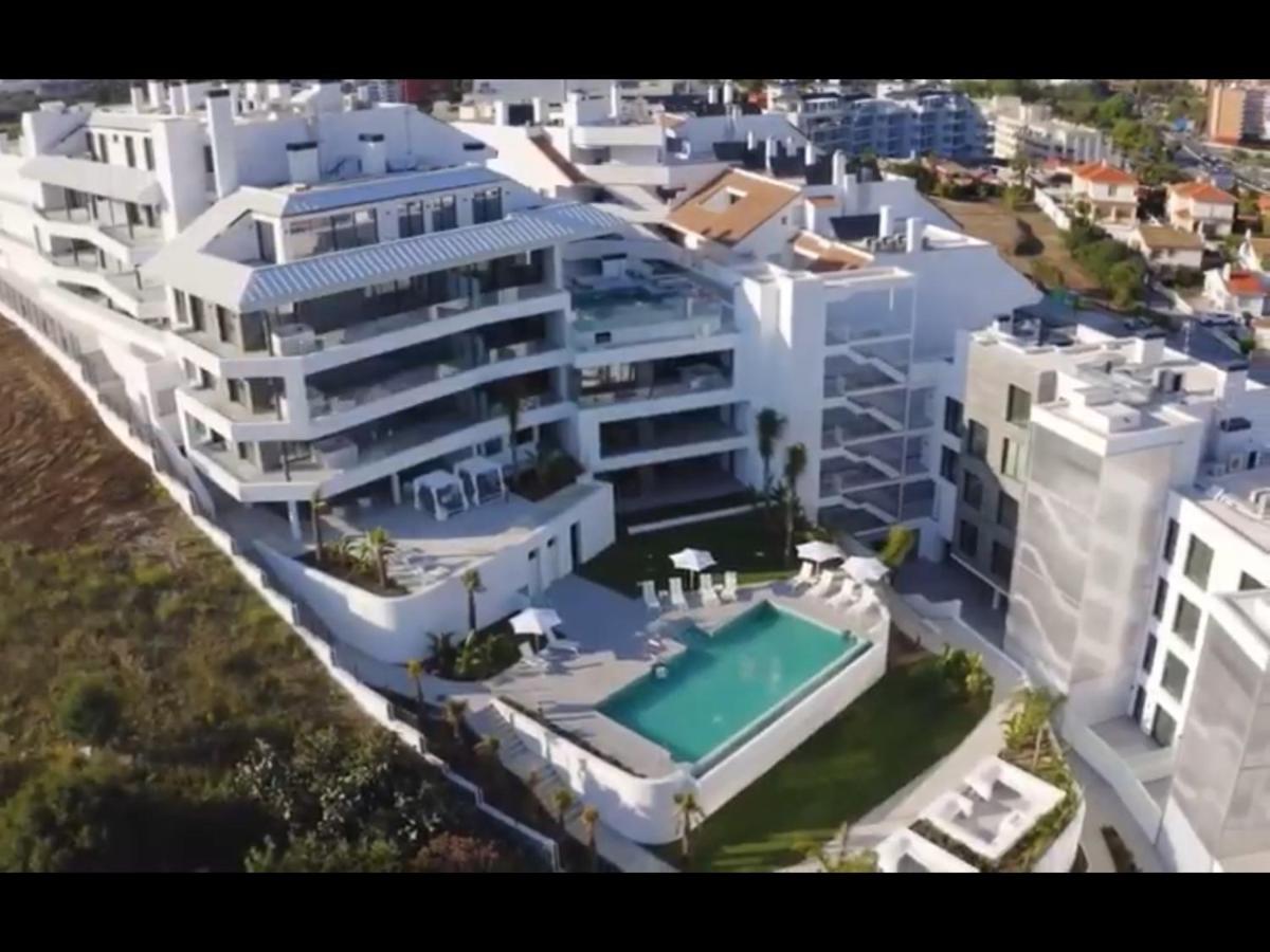Luxury Apartment Tomaso - The View Fuengirola - B&B