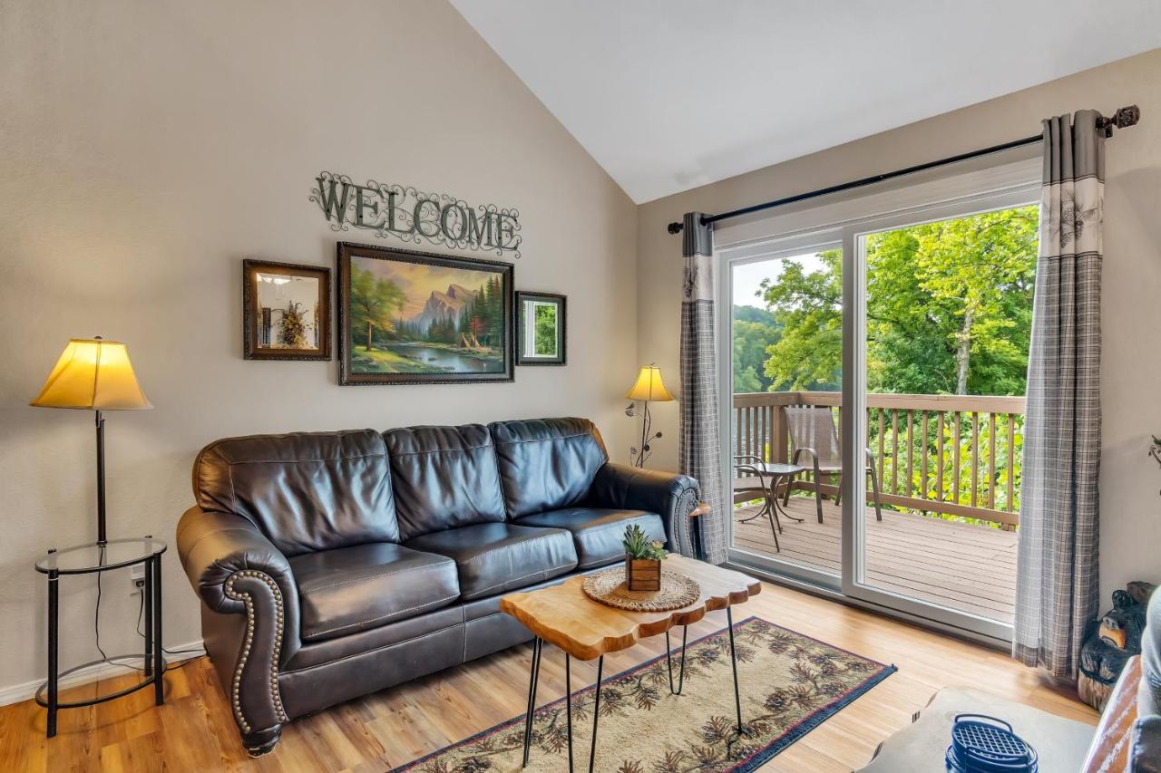 Tuscany on Taneycomo Condo - B&B Branson