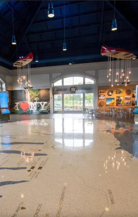 The Fallen Tree Inn - Ferienwohnung Geneva