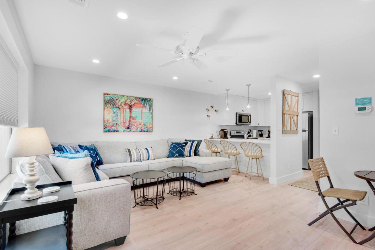 Sandprints E9- Shoeless Joe - B&B Destin