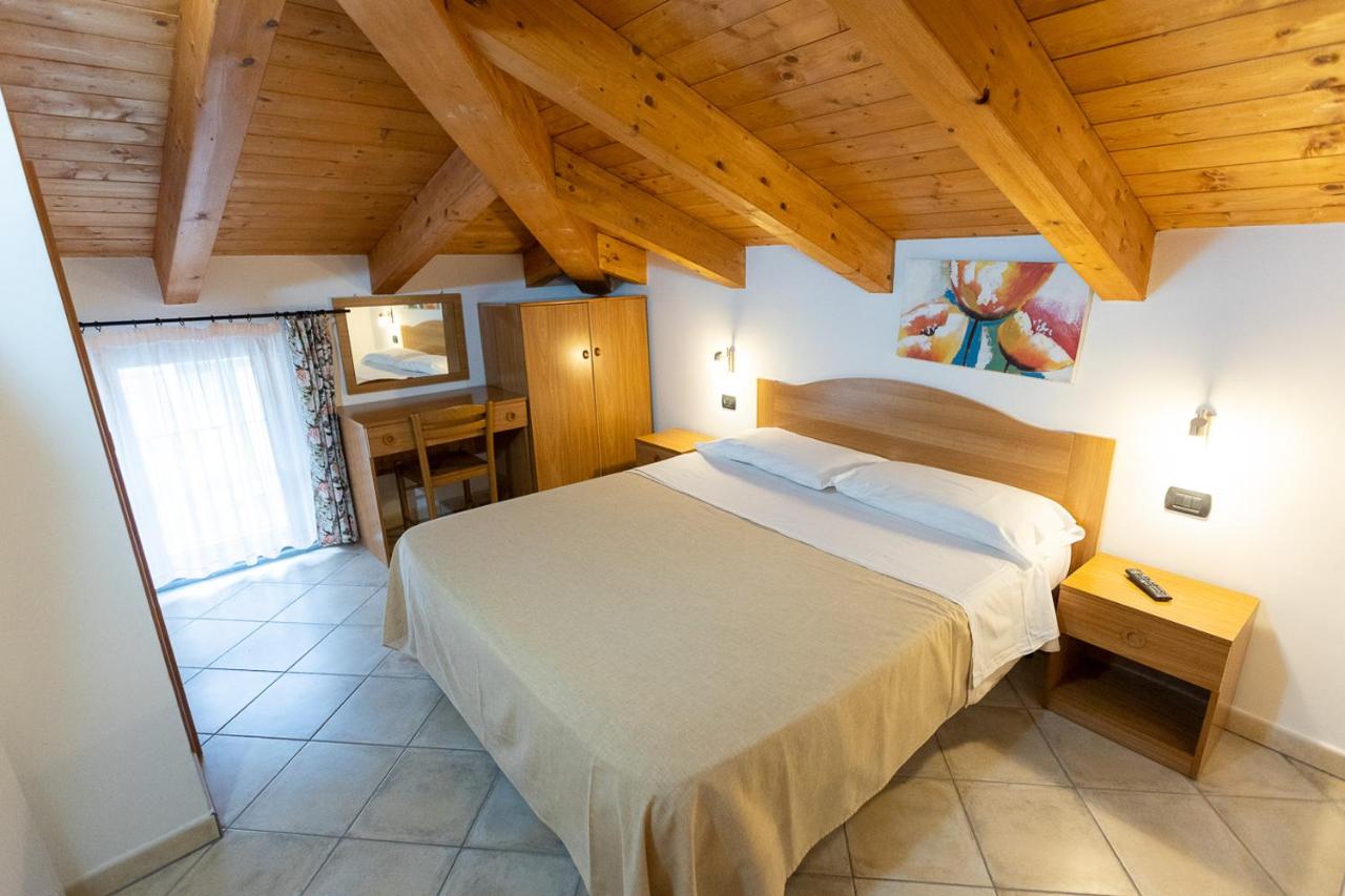 Petite Chambre Double ou Lits Jumeaux