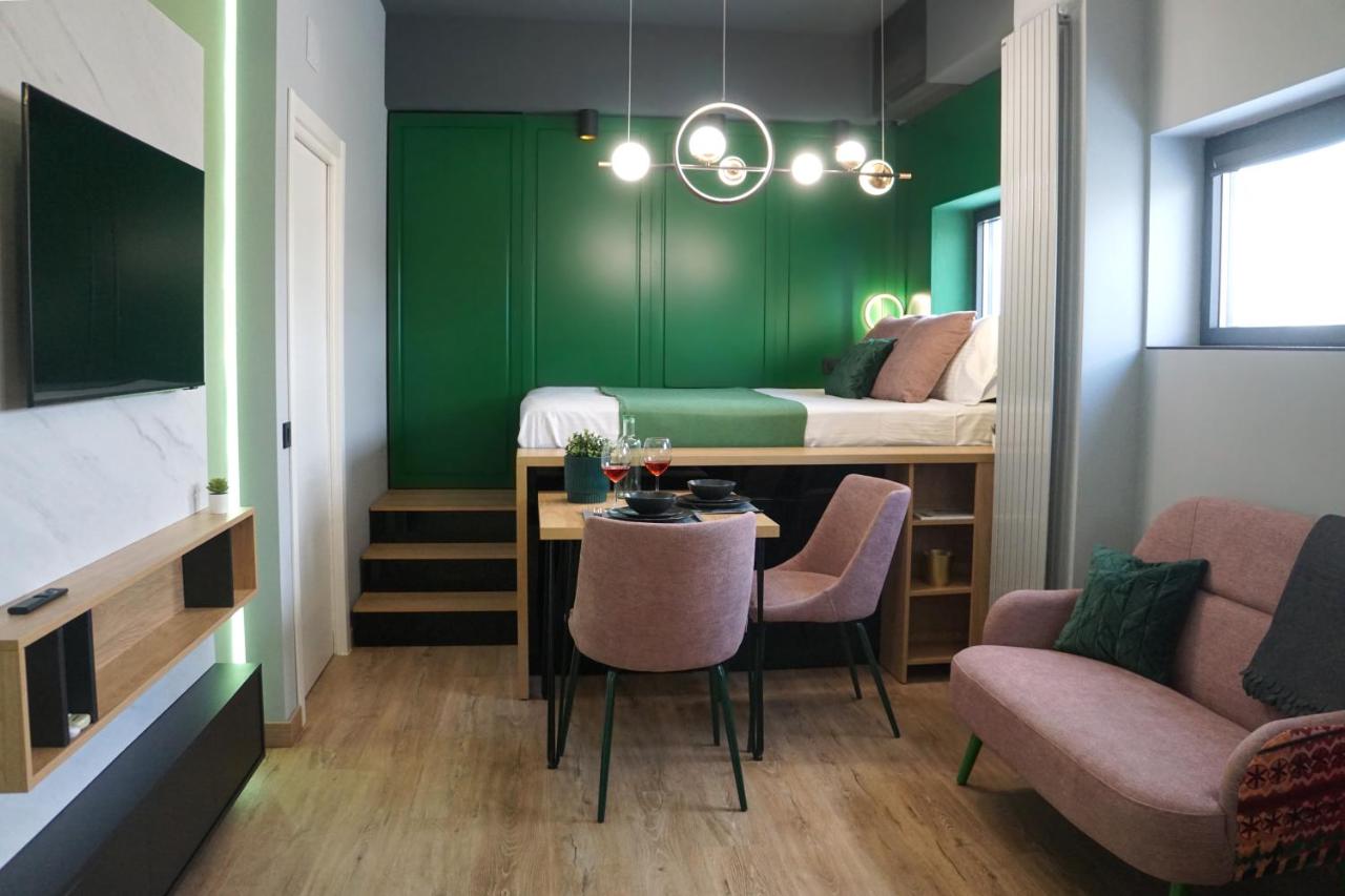 Green Sunnyside Studio - Central Location - B&B Bucharest