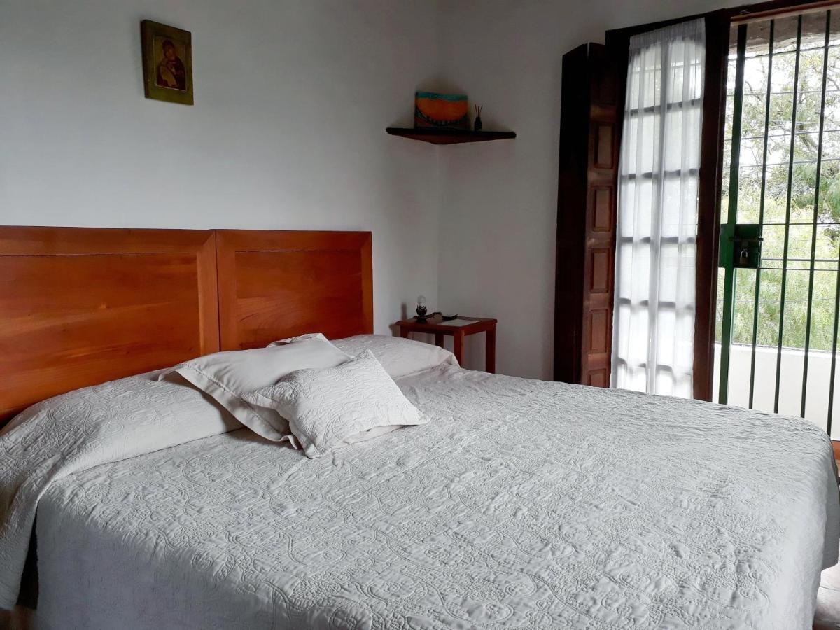 Doppel- oder Zweibettzimmer