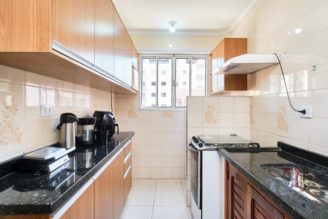 Apartamento a 100 metros da praia, bem localizado, com ar condicionado e Wi-fi - 14 - Edifício Lenamar II - Chambres d’hôtes Ubatuba