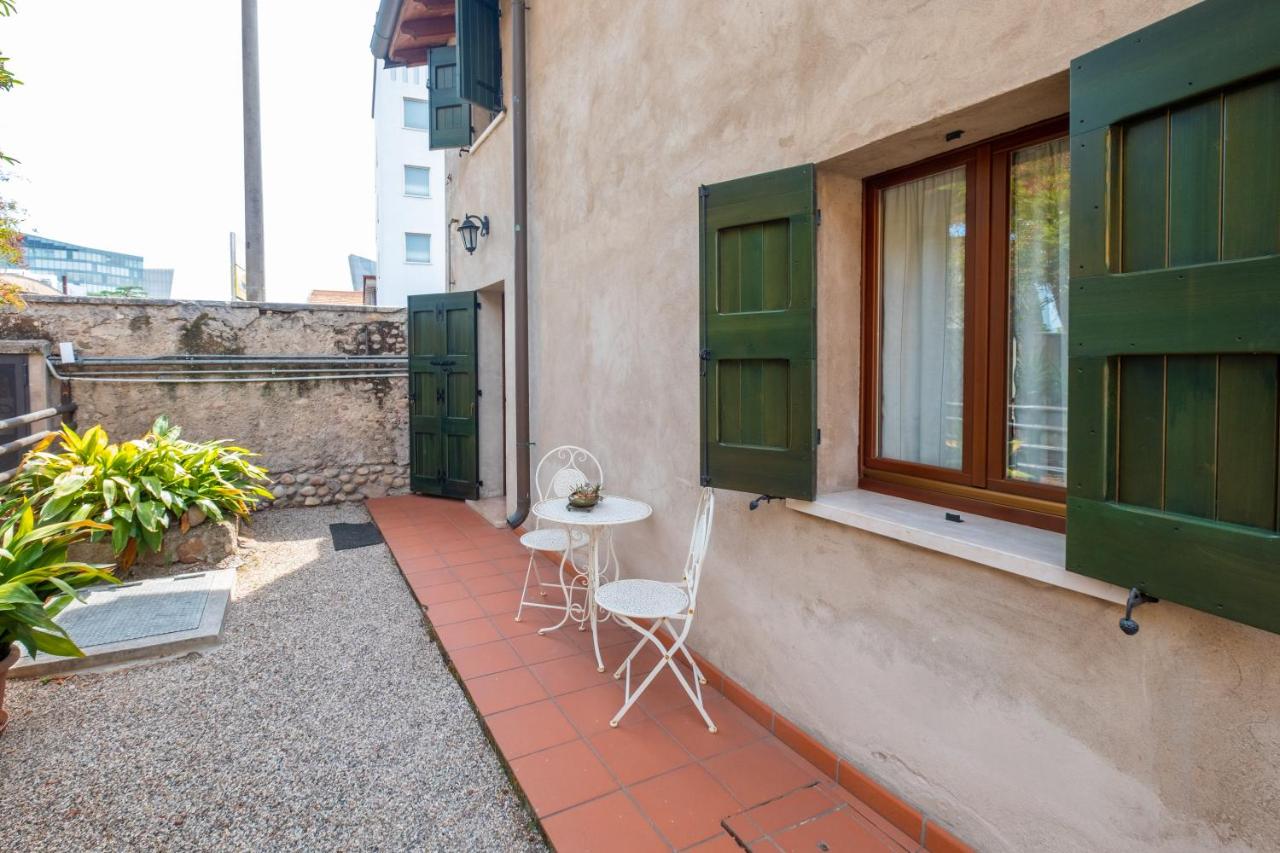 Corte Roveggia - Monolocale Van Gogh - B&B Verona