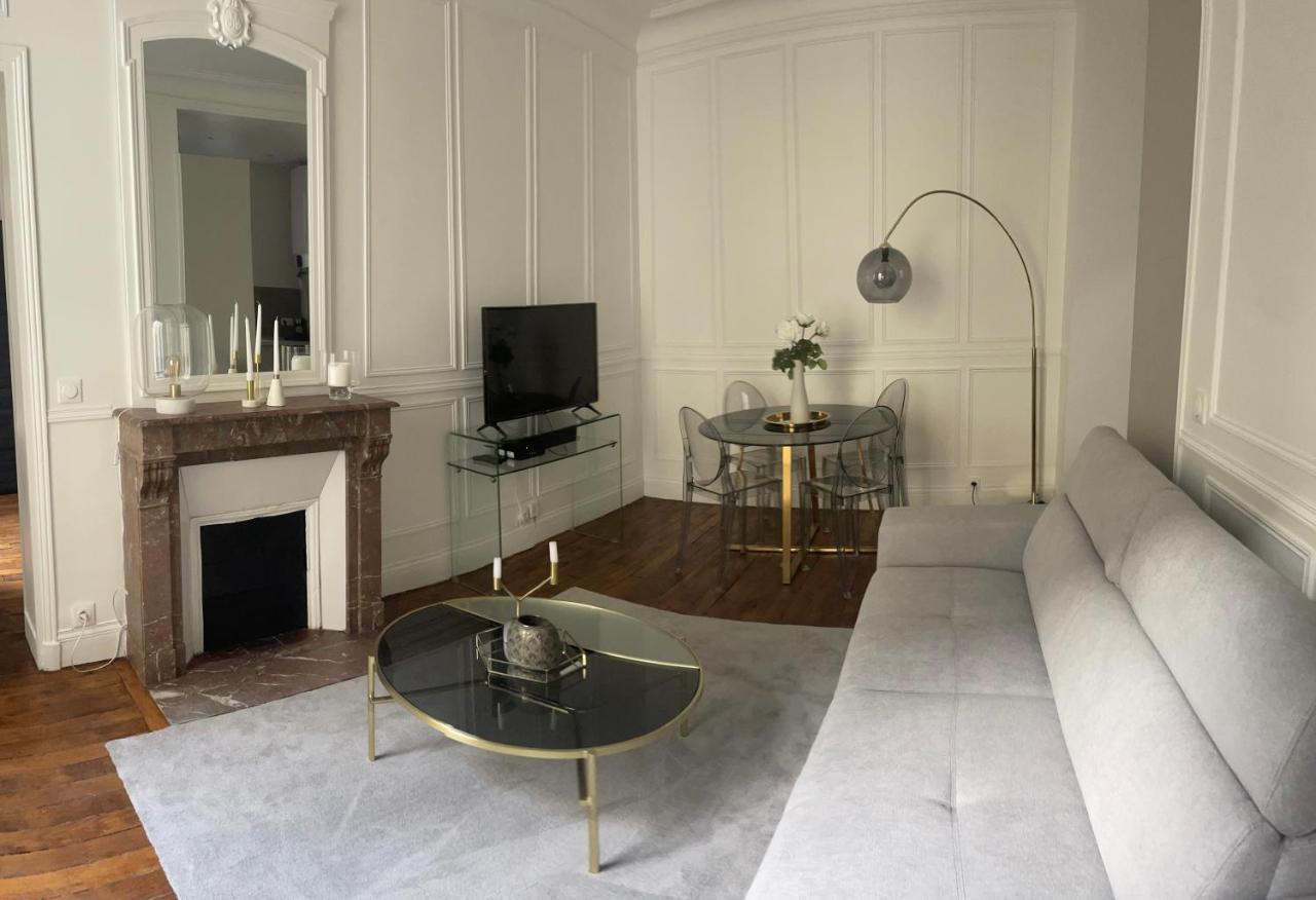 Prestige à Paris Luxe, Calme et Proche Tour Eiffel et Champs-Élysées - Ferienwohnung Paris