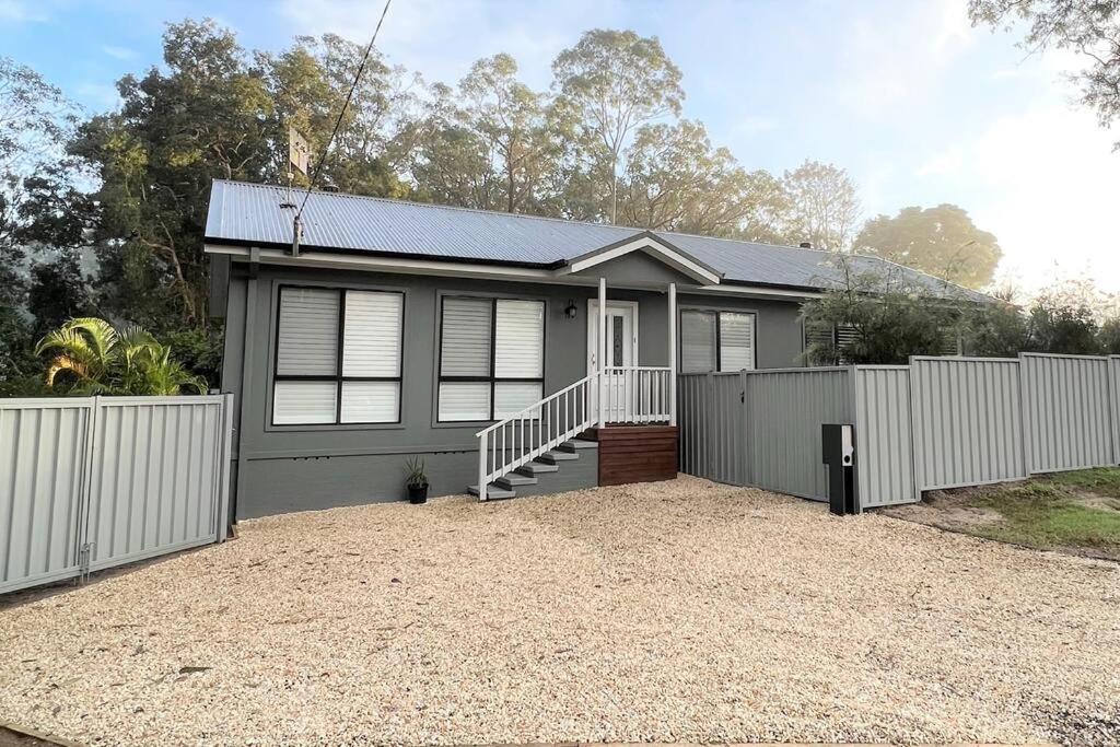 Ally’s Umina Oasis, pet-friendly spa coastal oasis - B&B