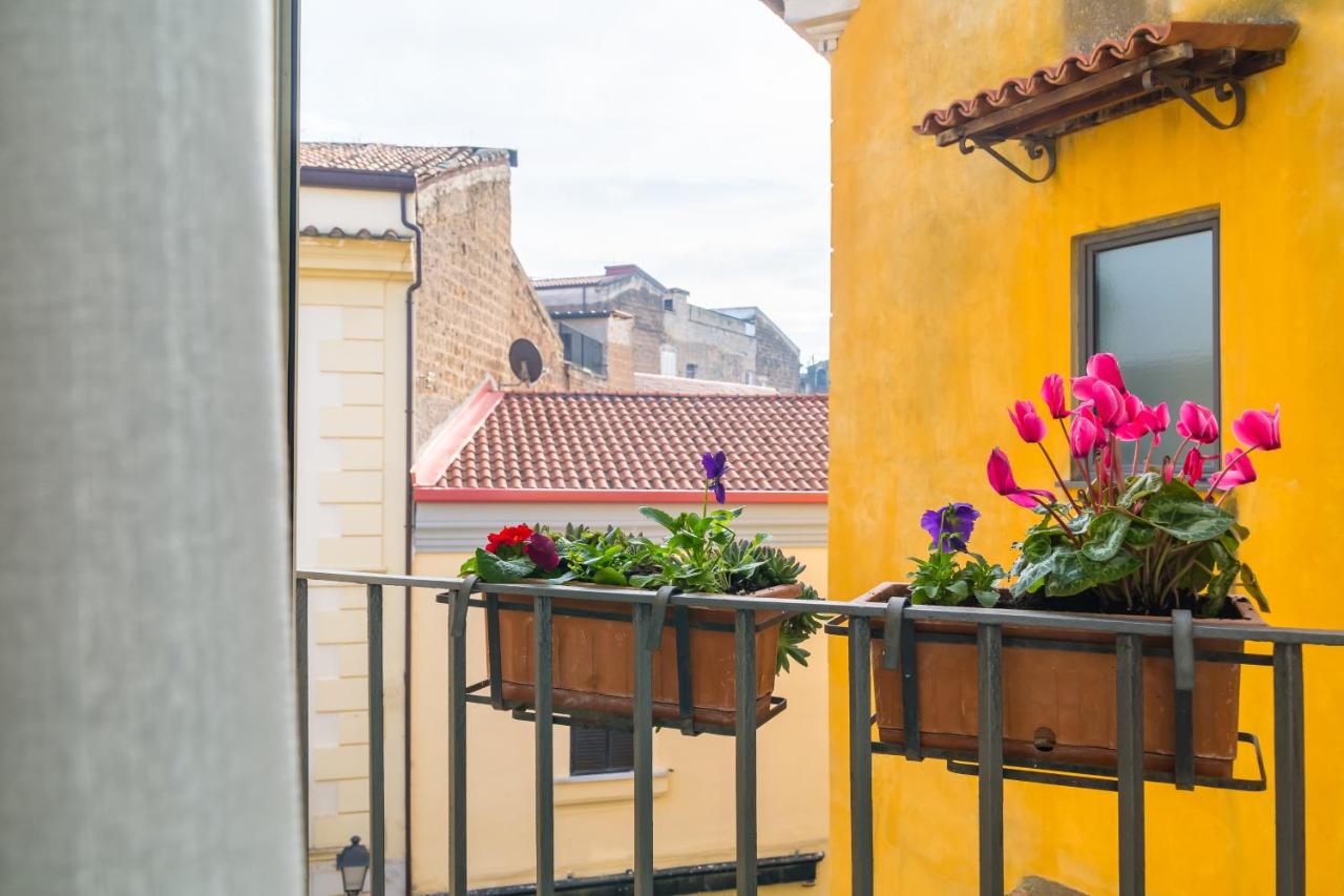 Casa Parravano - Elegante dimora storica a 2 min dalla Reggia - Chambres d’hôtes Caserte