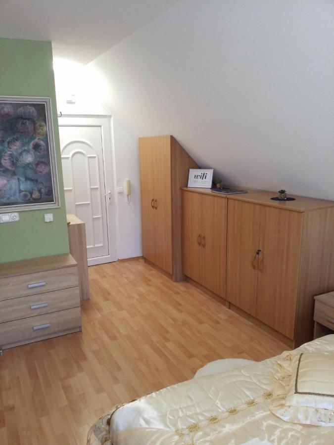 Villa Elmira - Ferienwohnung Hévíz