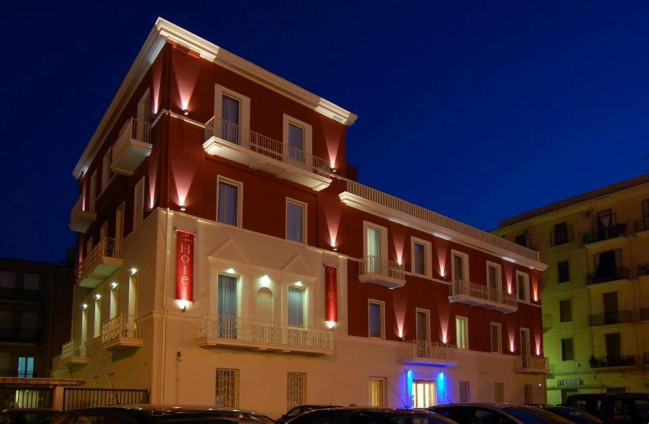 B&B San Severo - Hotel Palazzo Giancola - Bed and Breakfast San Severo