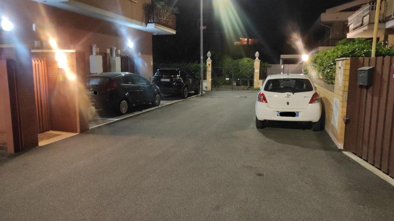 Top Apartments Roma 2 Metro A Free Parking - B&B Roma