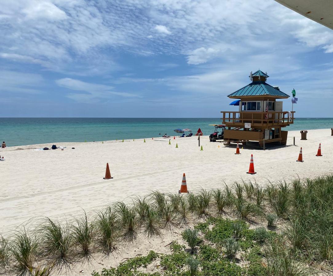 B&B Sunny Isles Beach - Beachfront condo in Miami! - Bed and Breakfast Sunny Isles Beach