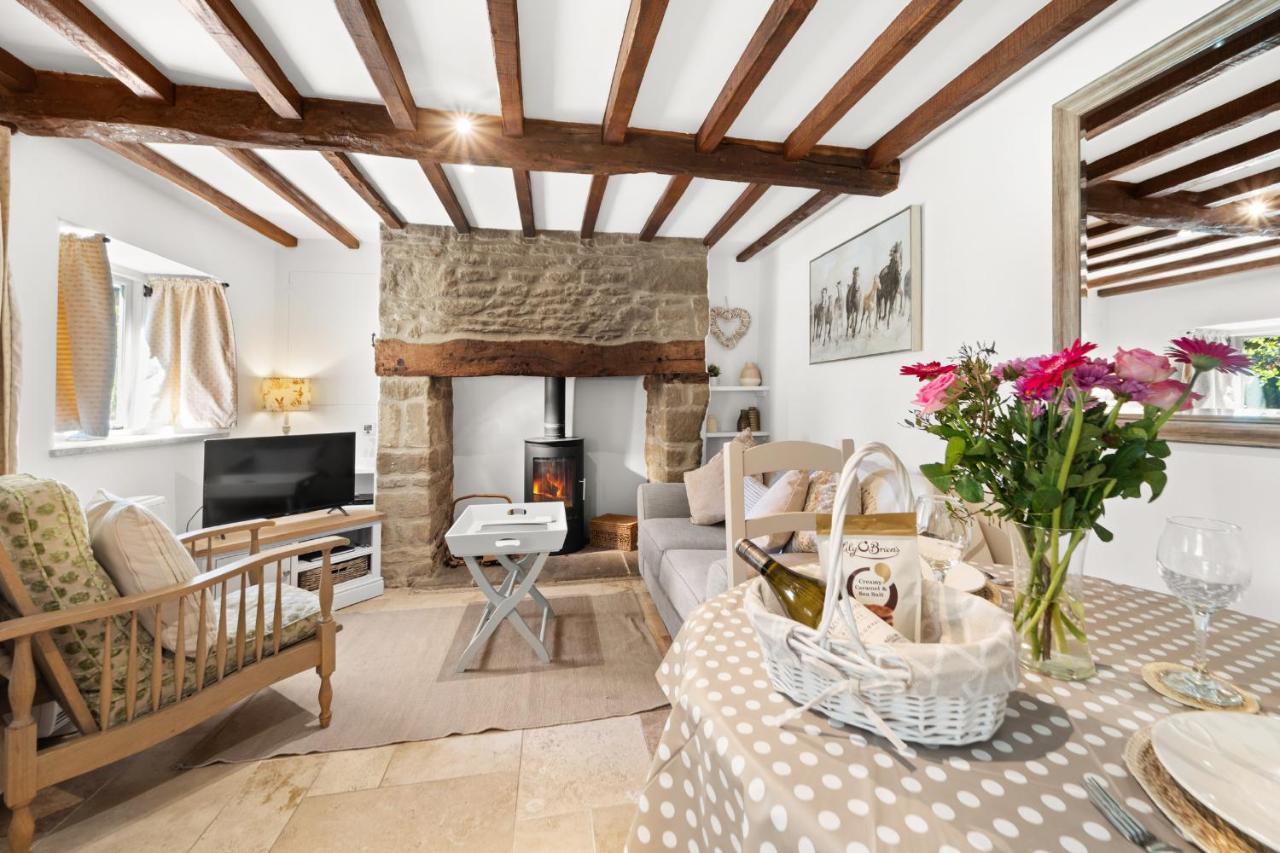 Rose End Cottage, a Luxury Getaway - B&B Adlestrop