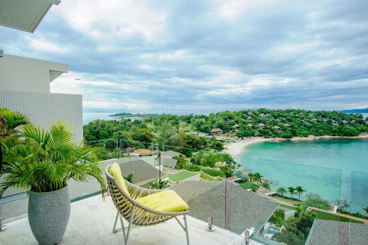 Villa 22 mit 4 Schlafzimmern, eigenem Bad, eigenem Infinity-Pool und Meerblick