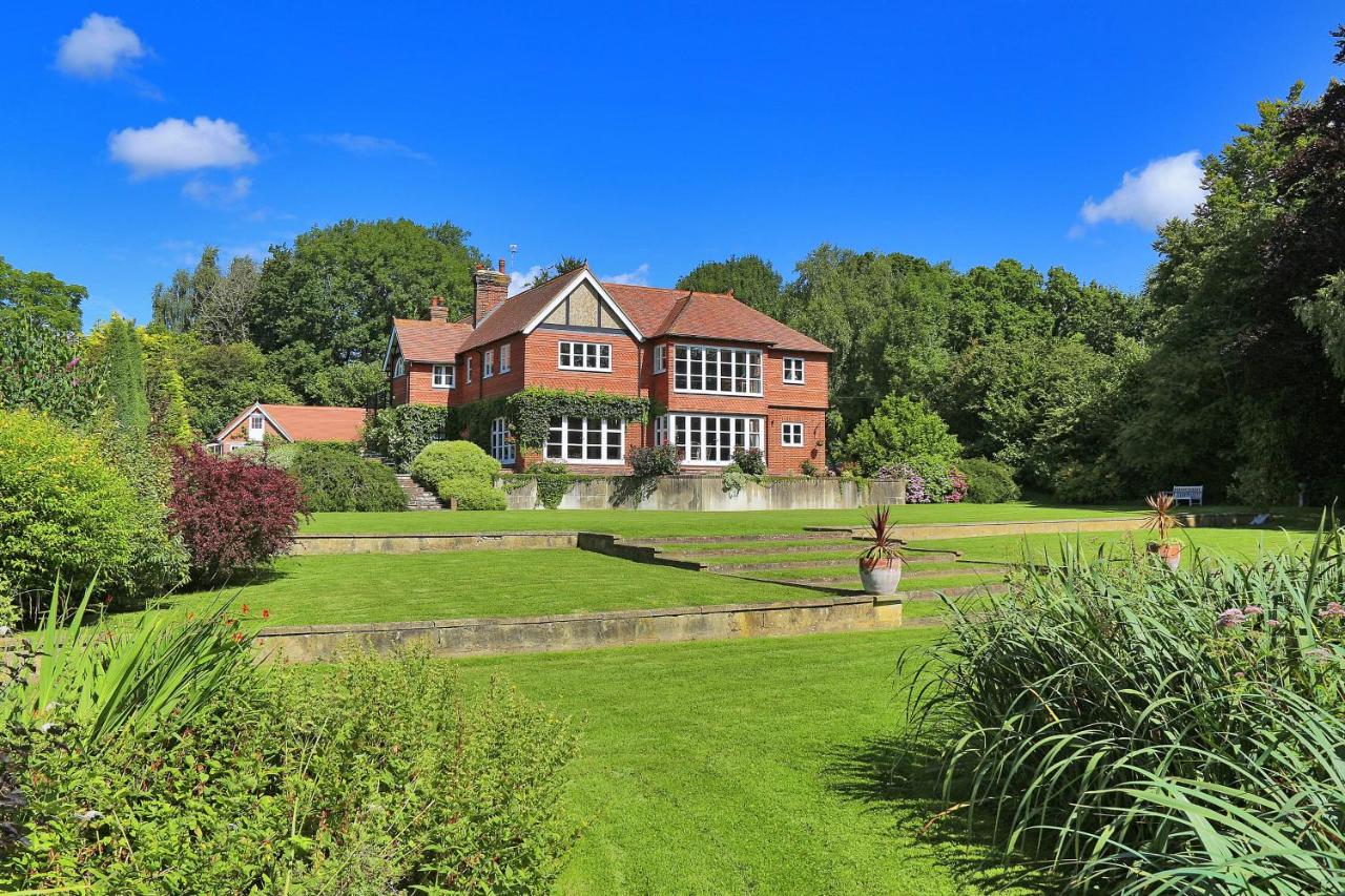 B&B Heathfield - Wellbrook Place by Group Retreats - Bed and Breakfast Heathfield