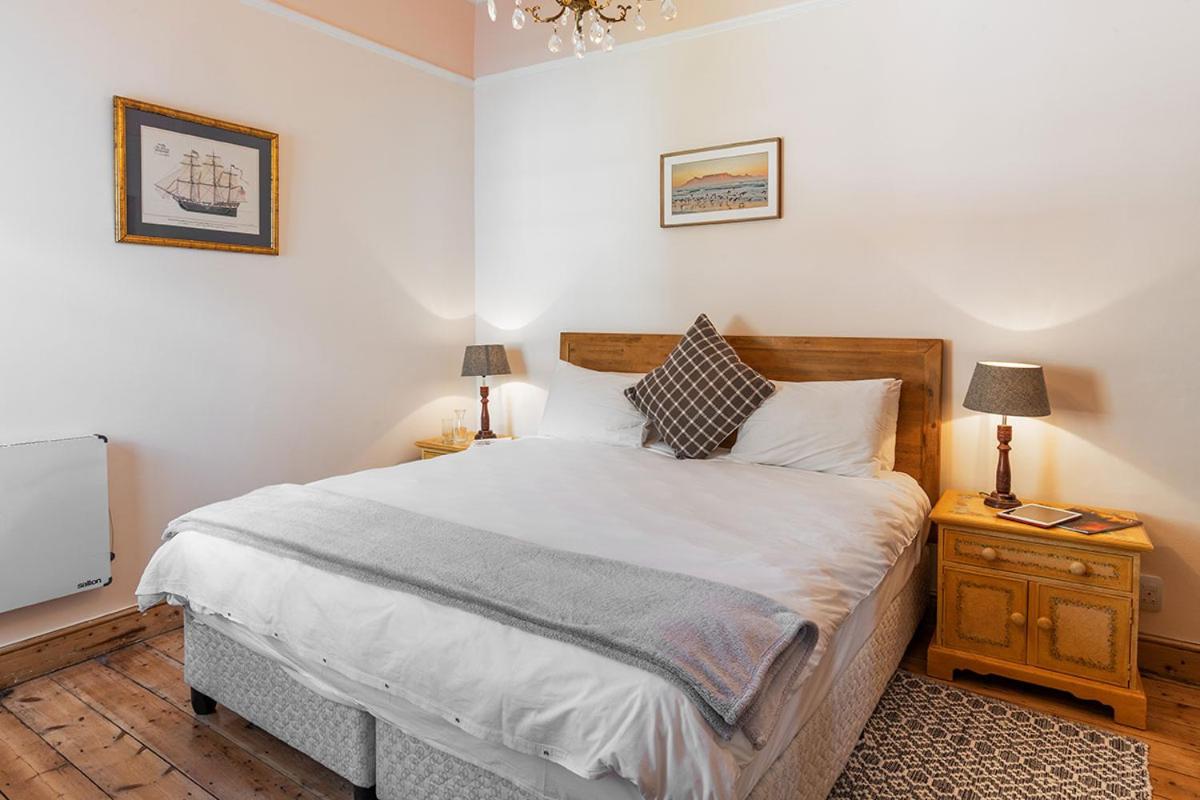 Chambre Double - Vue sur Montagne