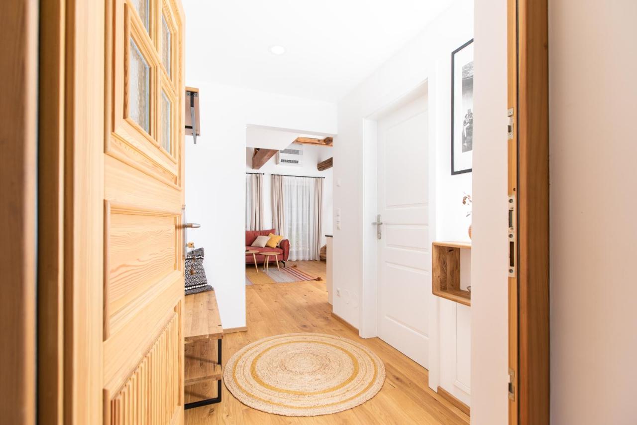 Apartment - Split Level