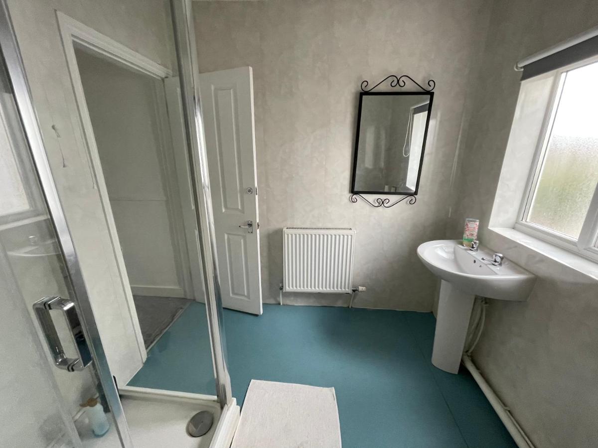 Standard Zweibettzimmer mit Gemeinschaftsbad