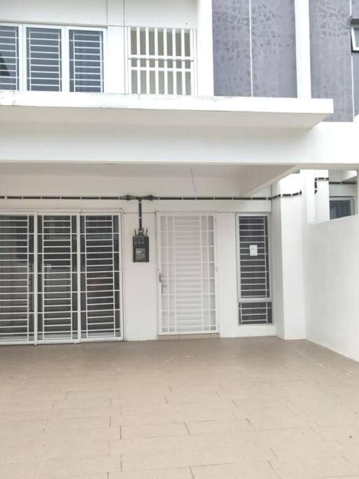 Safiyya Homestay - B&B
