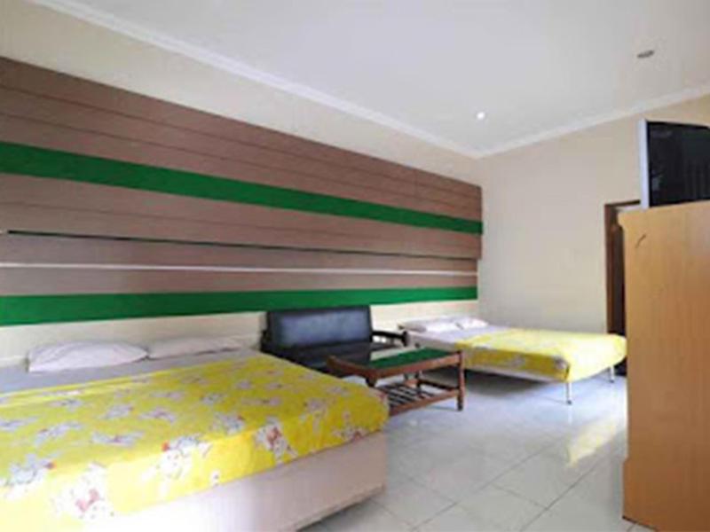 B&B Sleman - HOTEL KANA KALIURANG - Bed and Breakfast Sleman