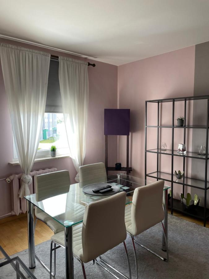 B&B Pobiedziska - Apartament Kutrzeby - Bed and Breakfast Pobiedziska