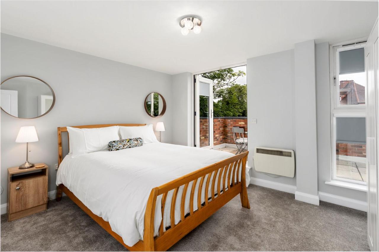 B&B Manchester - The Chorlton - Bed and Breakfast Manchester