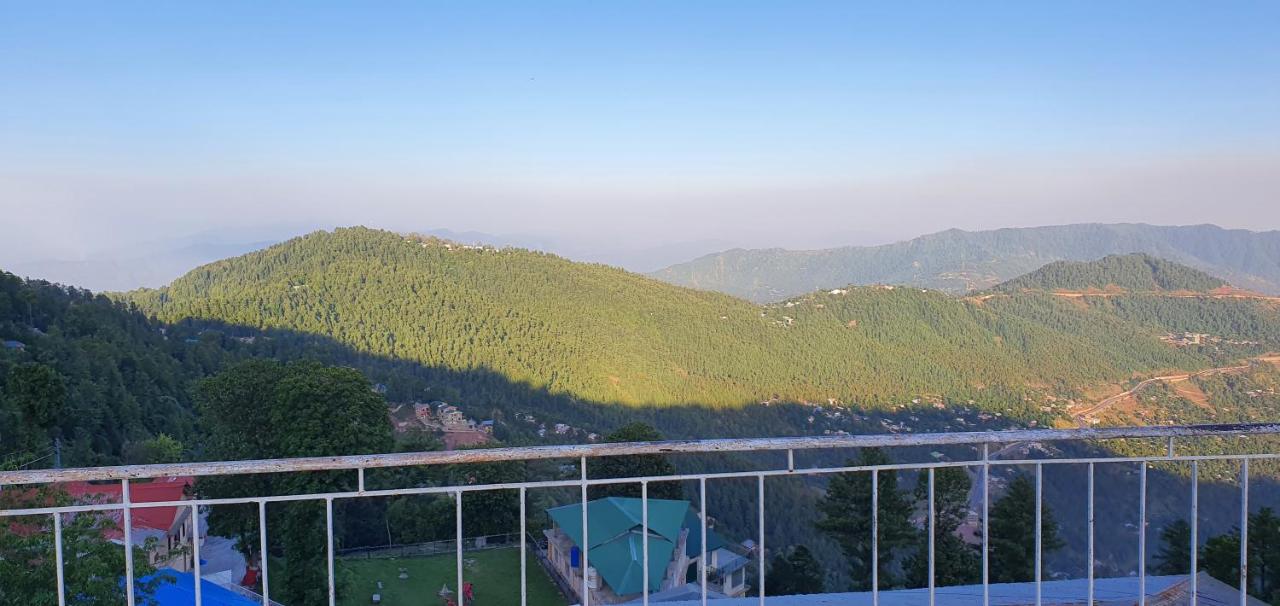 B&B Murree - Cozy Cottage at Afgan Lodge - Bed and Breakfast Murree