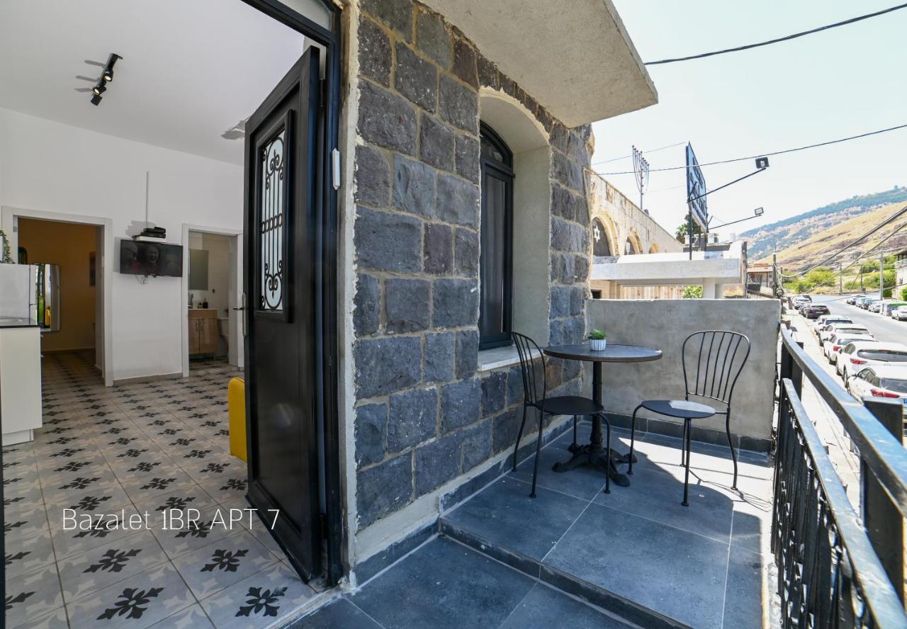 One-Bedroom Apartment (7)