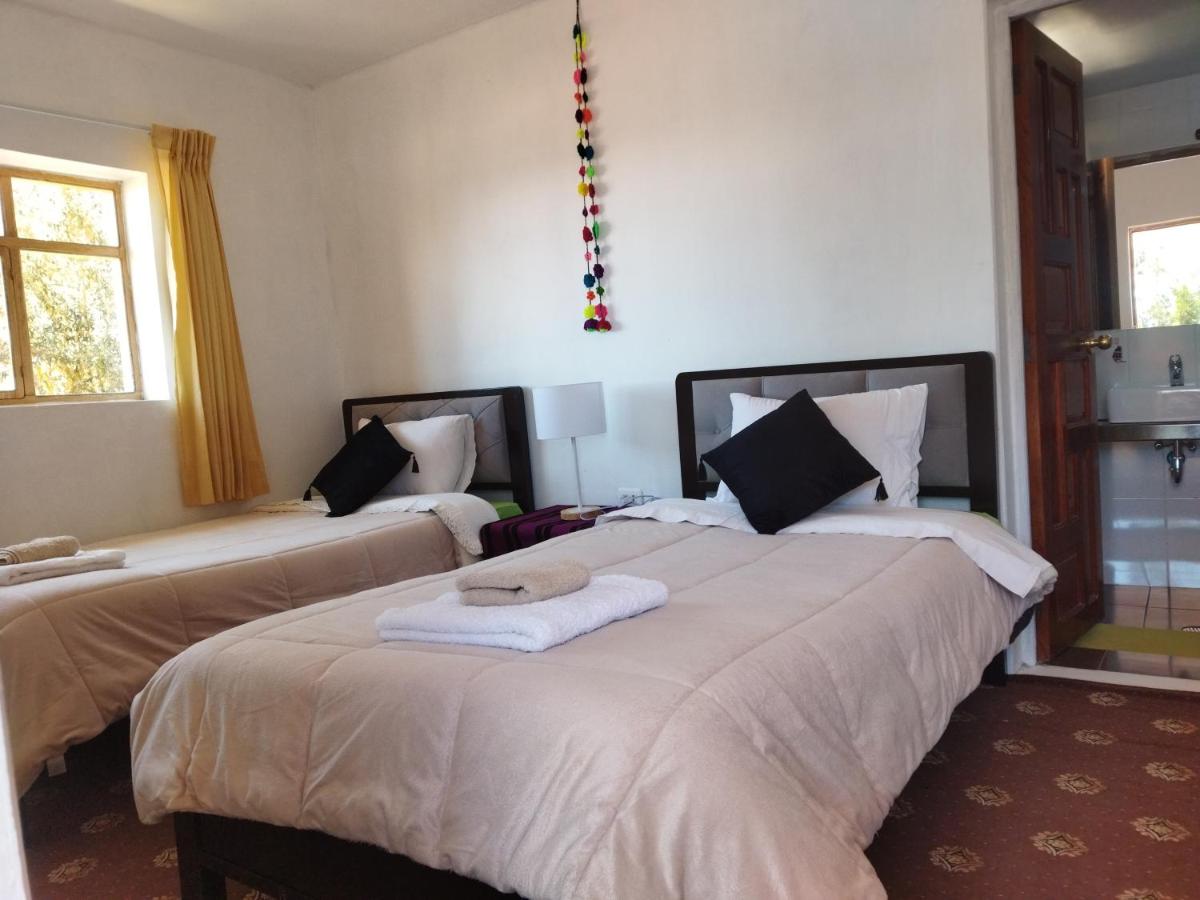 Twin Room with Private Bathroom