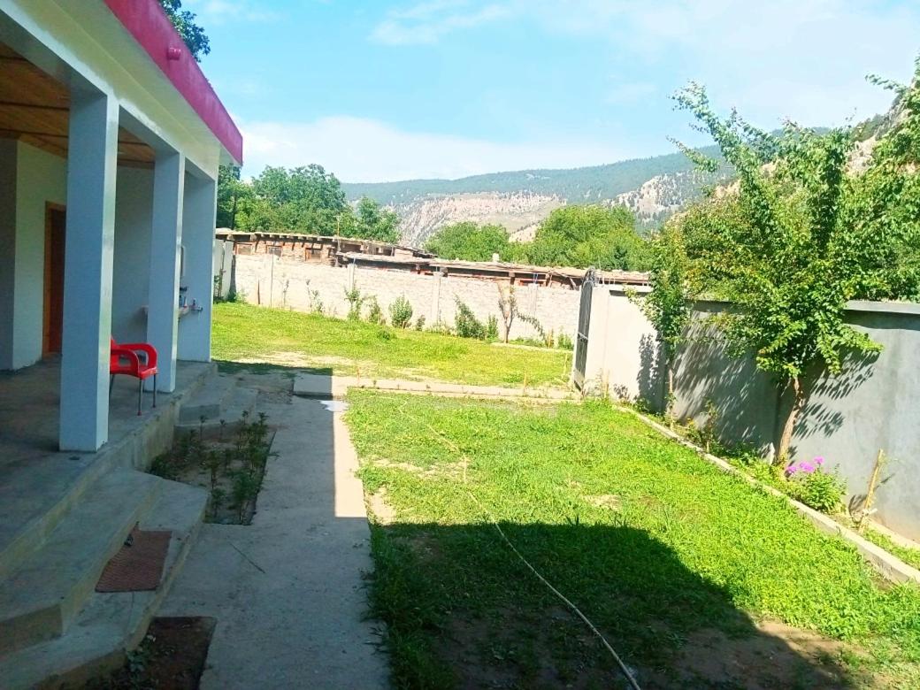 Tourist Guest House - Chambres d’hôtes Anishgram