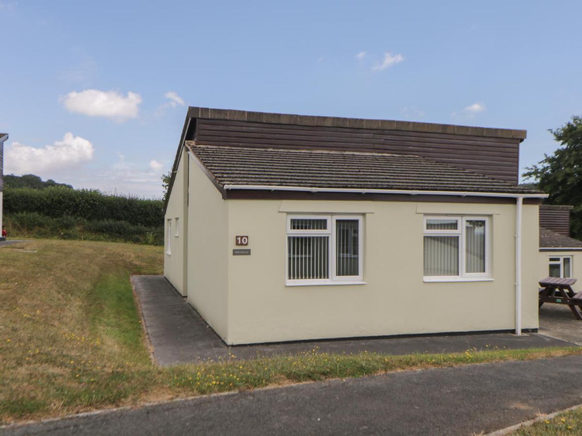 B&B Newton Abbot - Harcombe House Bungalow 10 - Bed and Breakfast Newton Abbot
