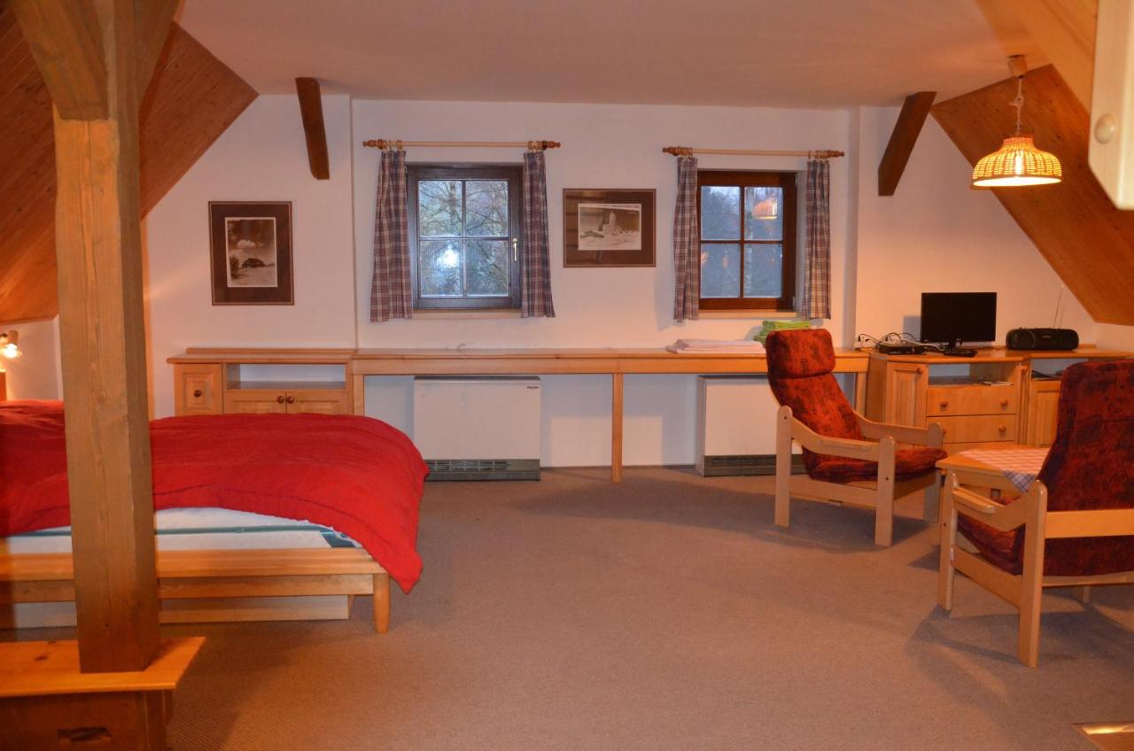 Deluxe Family Suite
