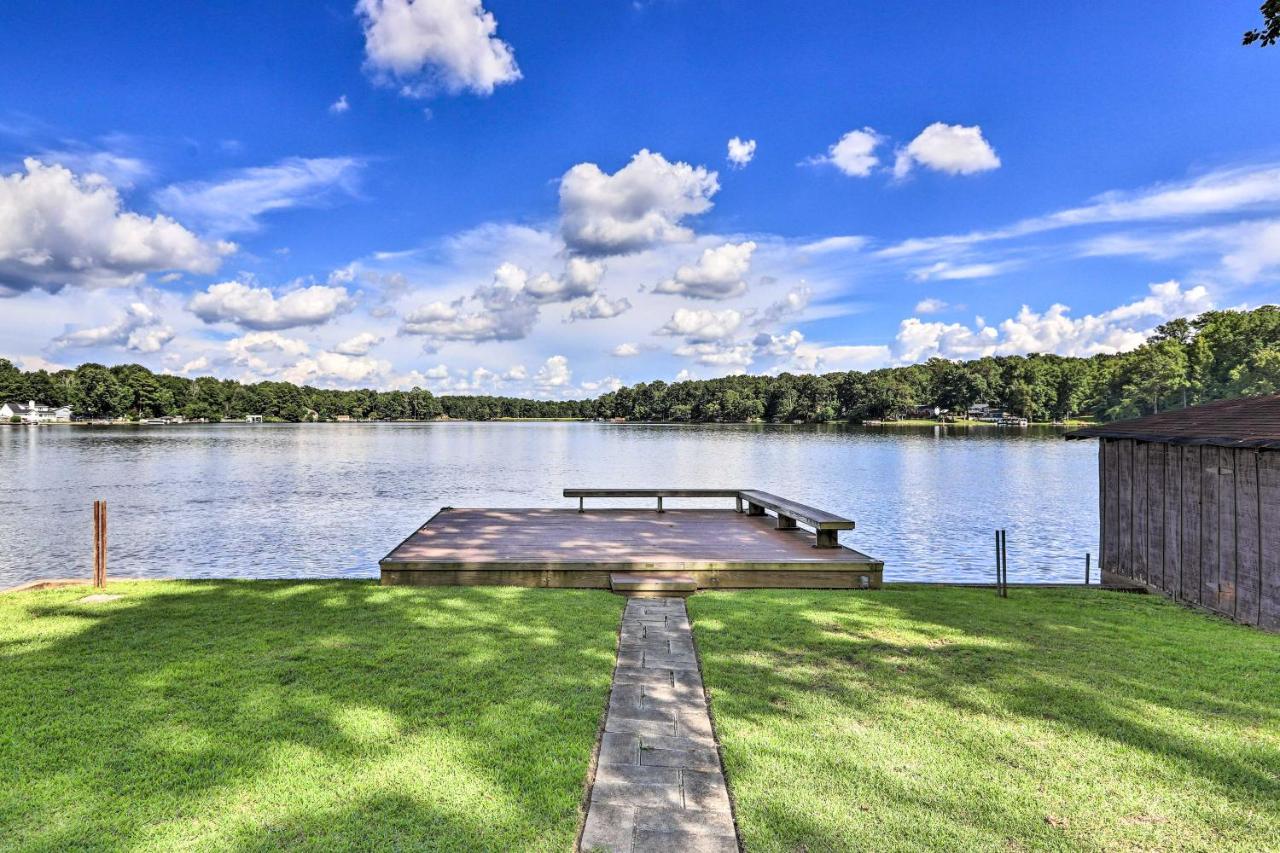 Lakefront Macon Getaway Grill, Pet Friendly! - Ferienwohnung