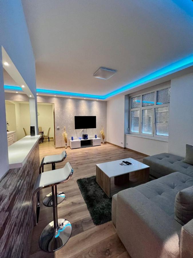Hugo Bianca LUX - Ferienwohnung Belgrad