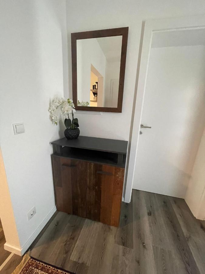 Sorinas Home - Comfortable Apartment near Graz - Free Parking - Chambres d'hôtes Wagersbach