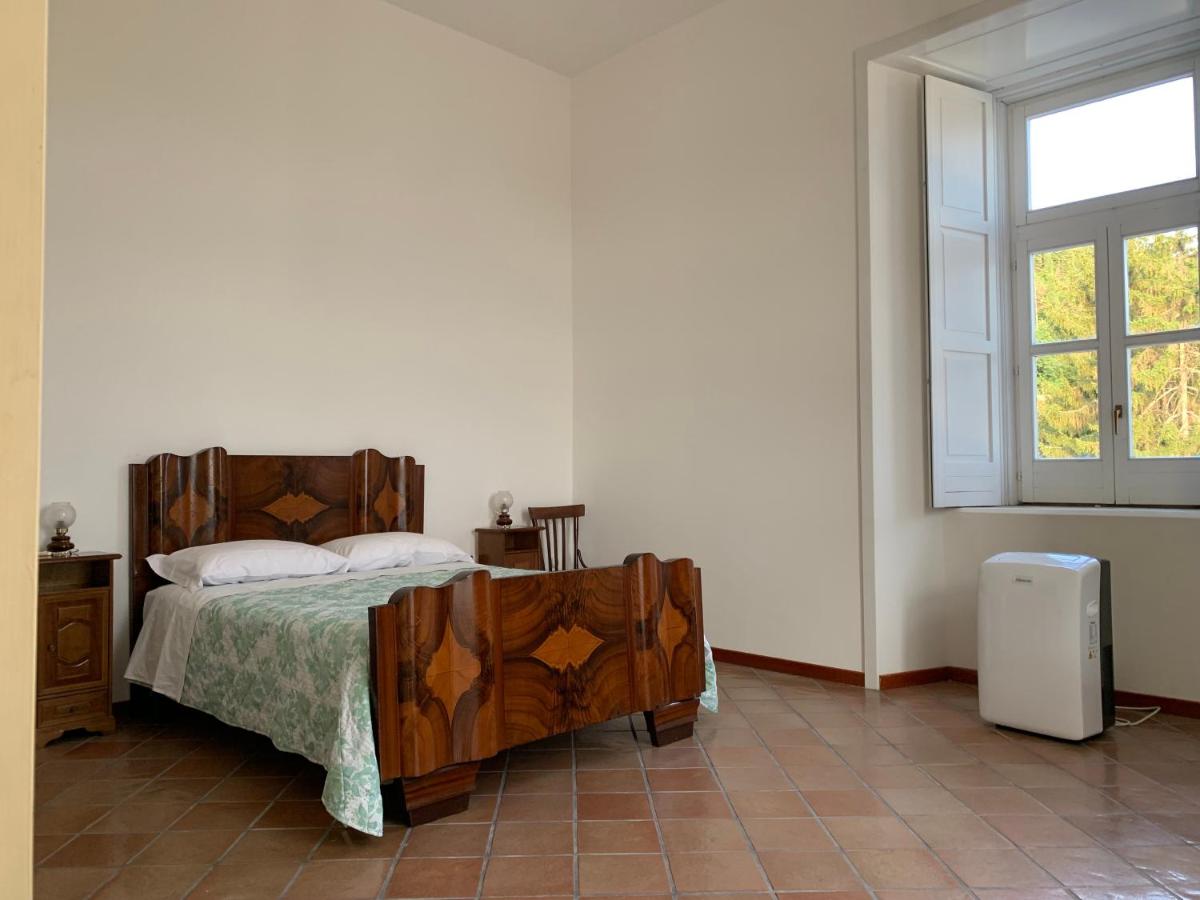 Camera Matrimoniale con Balcone (3 Adulti)