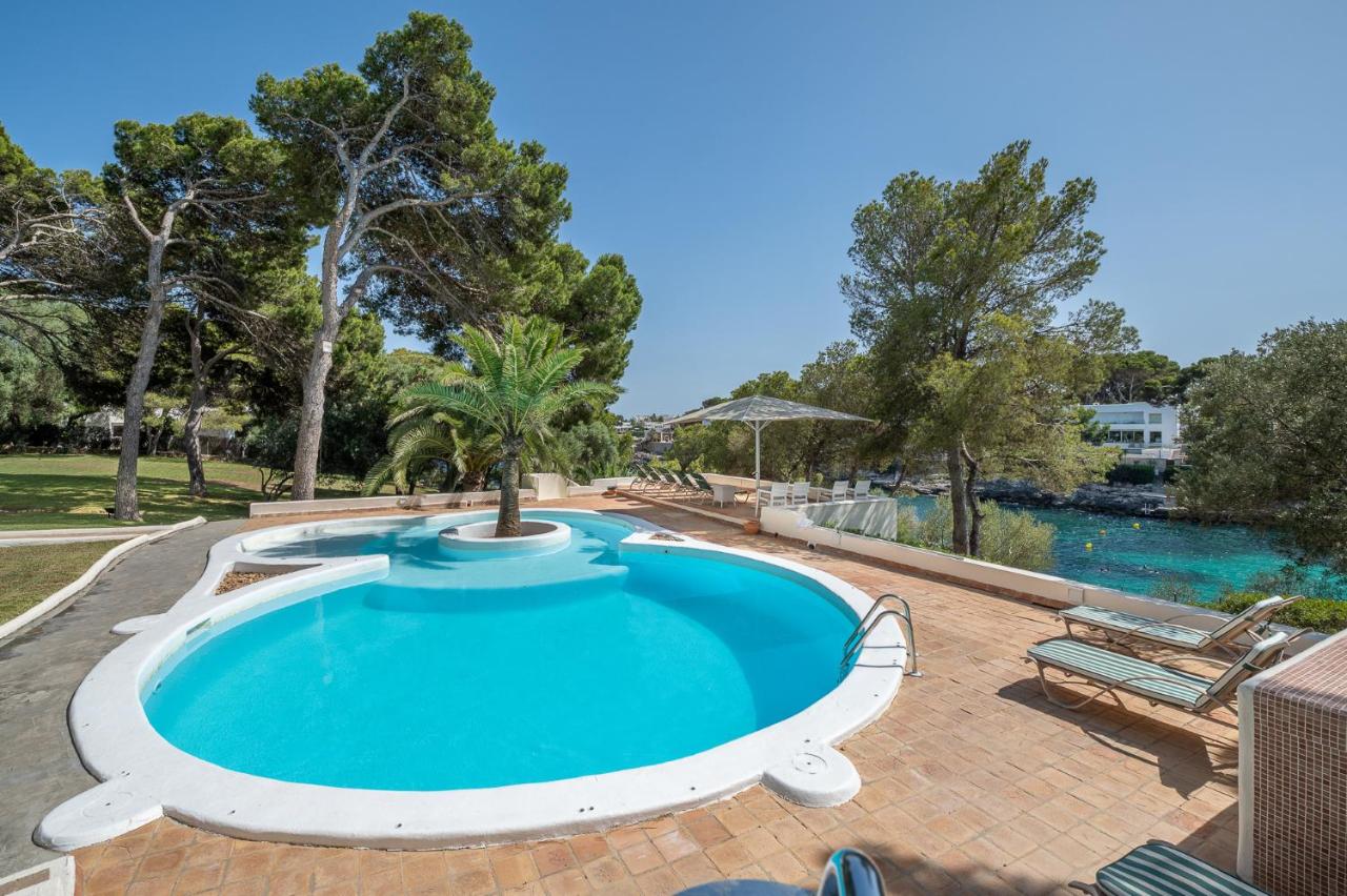 Villa Claramunda - B&B